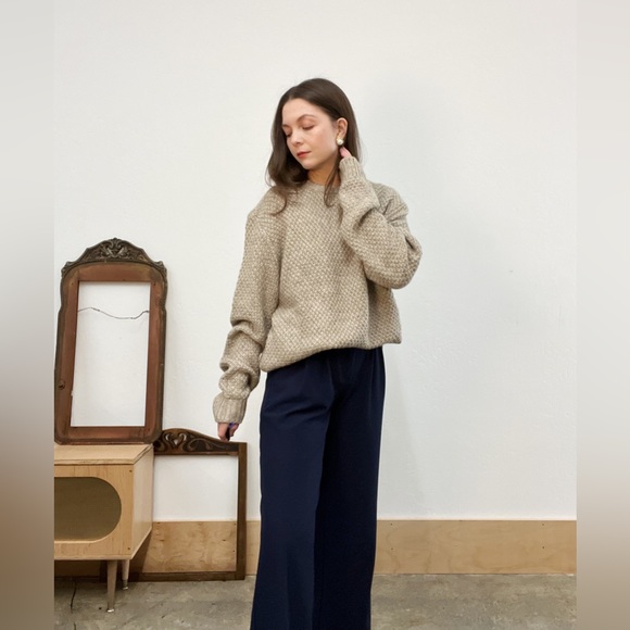Purnell Oversized Slouchy Chunky Knit Oatmeal Sweater, Pre-loved in EC - Picture 8 of 16